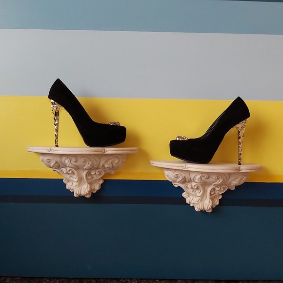 Sexy Stilettos - Picture 1 of 4